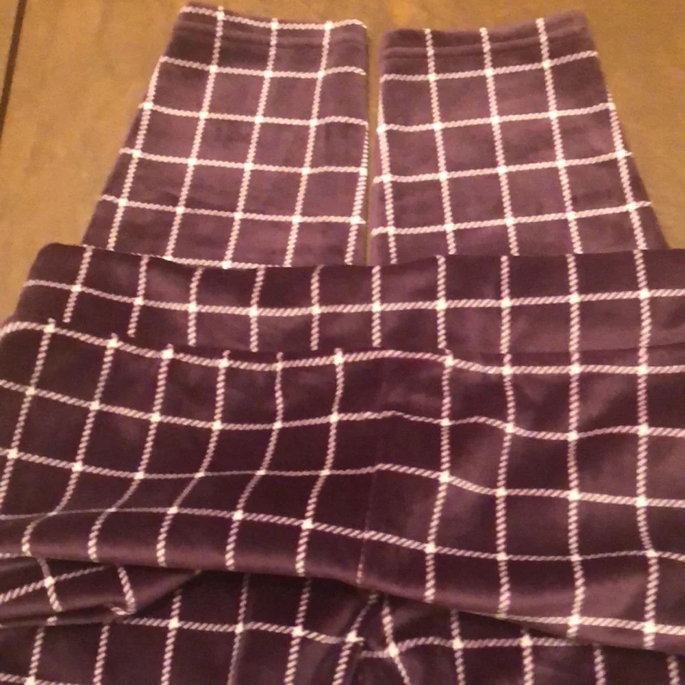 Lands End velour lounge leggings - Picture 3 of 3